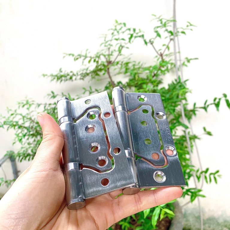 giá bản lề inox 304